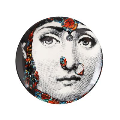 China Fornasetti Luxurious Human 8-Inch Front Plate Decorations Europe SYLWAN OEM Wall Display Dishes European Hanging Wall for sale