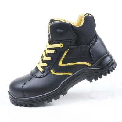 China ANTI-SLIP Smash-resistant and wear-resistant men's labor insurance shoes safety shoes puncture-resistant and fashion mid-cut work shoes for sale