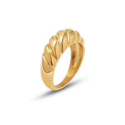 China Latest CLASSIC Custom Design Love Jewelry Rings Engraved Ring Female Twisted Rings Women Gold Wedding Jewelry for sale