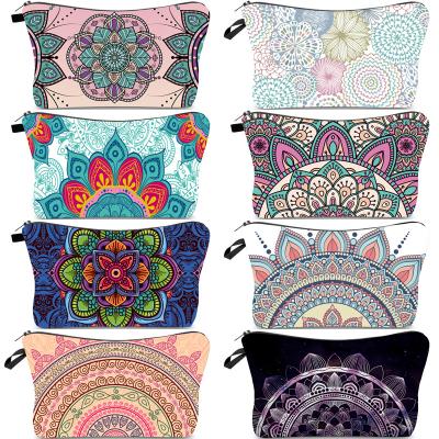 China Custom Waterproof Fashion Mandala Pattern Lady Makeup Travel Bag Waterproof Cosmetic Bag for sale