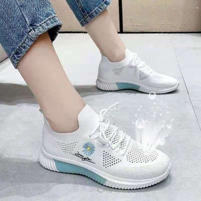 China CUSHIONING TX Women's Casual Shoes 2021 New Arrivals Walking Shoes Stand Up Latest Womens Ladies Casual White Shoes for sale