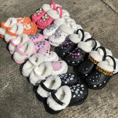 China Newest TX Round Wholesale Winter EVA Fur Lined Clogs Garden Classic Thick-soled Shoes Women's Clogs for sale