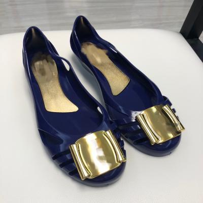 China Fashion Trend TX0715-07 In Women's Crystal Jelly Sandals Slip On Footwear Selling Shoes Summer Unique Soft Comfortable 2021 Women Shoes for sale