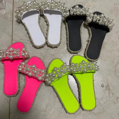 China CUSHIONING TX 2021 New Summer New Summer Euro Squishy Pearl Beach Leisure American Breathable Flip Flop Women Slippers for sale