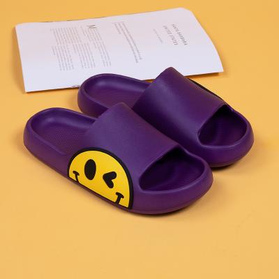 China CUSHIONING 2021 Wholesale TX Fashion Women's Summer Shoes Customized Smiley Face Slippers Luxury Non-Slip 2021 Slides Sandals And Slipper for sale