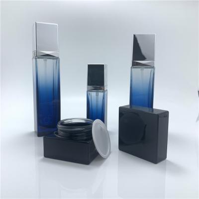 China Competitive Price China Factory Glass Bottles Cosmetic Packaging Container Glass Bottles Bulgaria for sale