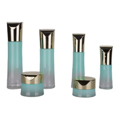 China New Design Glass Cosmetic Bottle Manufacturers Luxury Glass Packaging Cosmetic Bottles Skin Care Containers Cosmetic Packaging Glass for sale