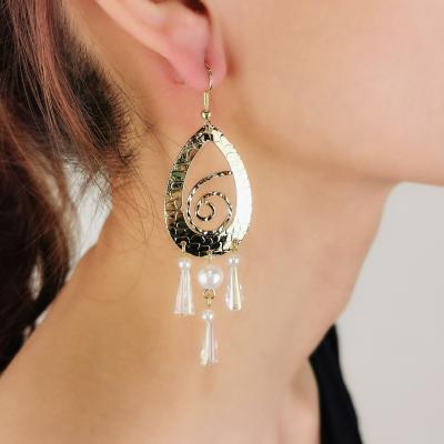 China Hot Selling Trendy Fashion Geometric Crystal Pendants Earrings Waterdrop Pearl Earrings Women Wedding Jewelry for sale