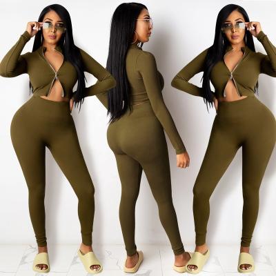 China 2021 High Stretch Summer Hot Selling QUICK DRY Women's Clothing 2 Piece Zipper Tops Worked Out Women 2 Piece Jogger Set for sale