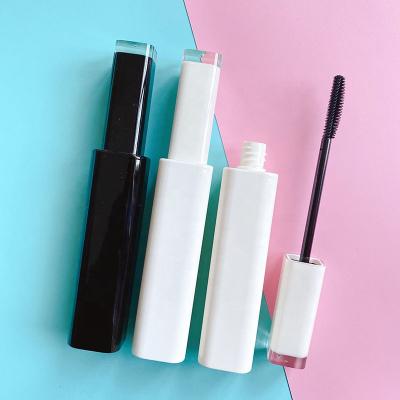 China Brand Newest 100pcs Cosmetic Stock Big Black White Eyelash Brush Bottle 28ml Custom Mascara Tubes With Silicone Brush for sale