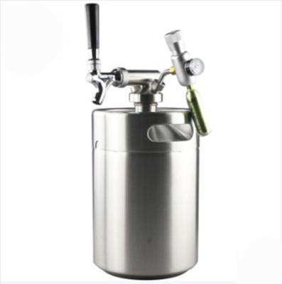 China SUS 304L Carbonated Stainless Steel Beer Keg With Easy Carrying Rim Handle for sale