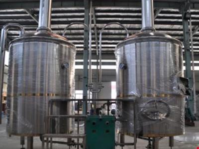 China Cociendo el acero al vapor inoxidable de calefacción triture el voltaje de la cuba 380V de Lauter con el sistema de control del Pid en venta