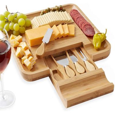 China Square Cheese Stocked Bamboo Board With Stainless Steel 4 Knife Set For Cheese Pizza With Wooden Bamboo Handle for sale