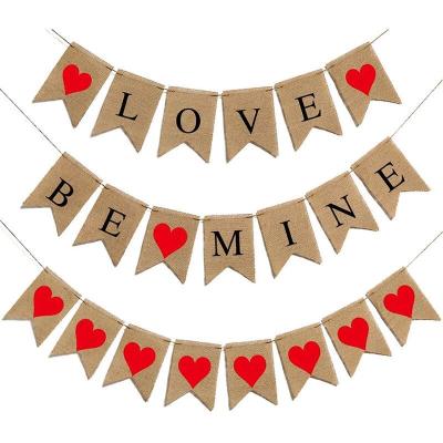 China 100% Red Garland Valentine Photo Props Engagement Banner Burlap Love Heart Decorations Valentines Day Eco-Friendly Decoration Valentines Day for sale