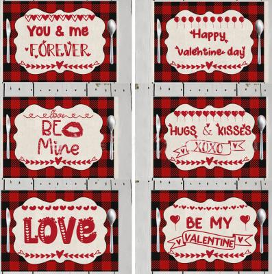 China Sustainable Buffalo Plaid Heart Set of 6 Valentine's Day Place Mats Shape Cute Love Heart Table Mat for Dining Table for sale