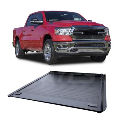 China Locking Aluminum Retractable Bedspread Roll Lid Truck Rear Cover Tonneau Cover With Lock For Dodge Ram 1500 2500 3500 for sale