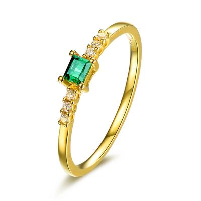 China Smaragd en Diamantrings Geel Goud, Smaragd Gesneden Groene Halfedelsteenring Te koop