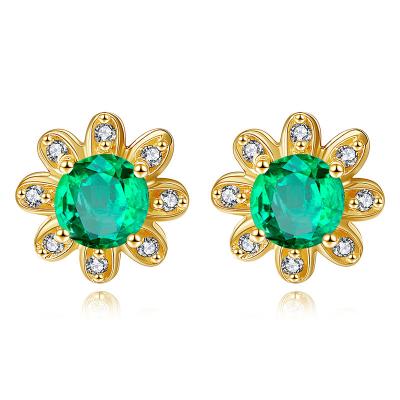 China Flower Design Fine Gemstone Jewelry Yellow Gold Emerald Stud Earrings for sale