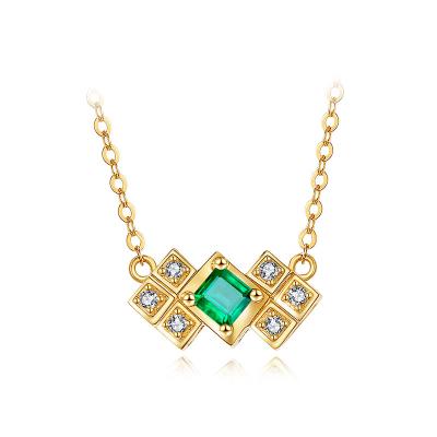 China Joyería real para mujer de la piedra preciosa, collar del oro con el colgante esmeralda en venta