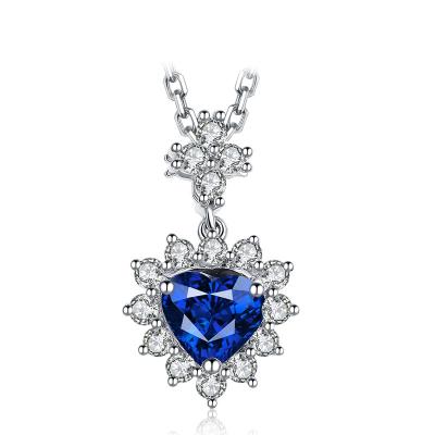 China Luxury Diamond Gemstone Jewelry Heart Shaped Sapphire Necklace With 16 Diamond for sale