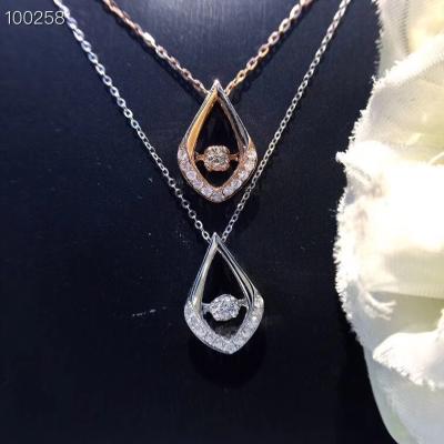 China Beautiful Wedding Pendant Necklace Claw Stone Setting High Polish Finish for sale