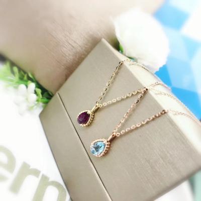 China 16 - 18 Inch Chain Gold Gemstone Pendants For Casual / Office / Career for sale