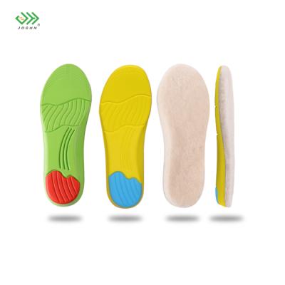 China JOGHN Physical and Sporting Activities Customized Winter Genuine Warm White Fluffy Fur 100% Real Wool Insole with Unisex Insole for sale