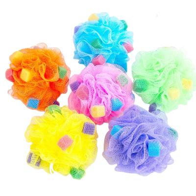 China All Natural 30 Gram Scrubber Bath Ball Exfoliating Shower Mesh Pouf Nylon Bath Sponges for sale