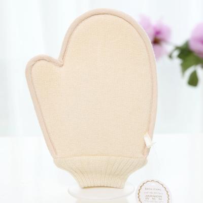 China All Natural Organic Loofah Bath Loofah Body Scrubber Sponge - Natural Fiber Natural Loofah Gloves for sale