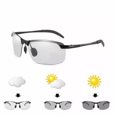 China Smart Photochromic Polarized Driving Sports Sun Glasses Spring Mirror Leg Metal Sunglasses Men for sale