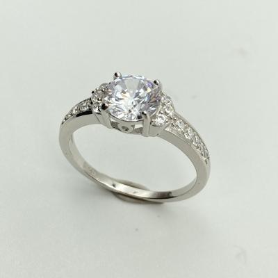 China OEM Design Part 925 Sterling Silver 3A CLASSIC Exquisite Zircon Diamond Ring For Wife for sale