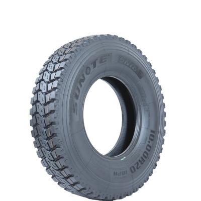 China hook 9.00-20 pattern light truck radial tire truck hot sale in middle east market 700-15 900-20 for sale