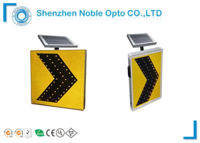 China Wireless Aluminum Yellow Solar Traffic Signs With GPS Synchronous for sale