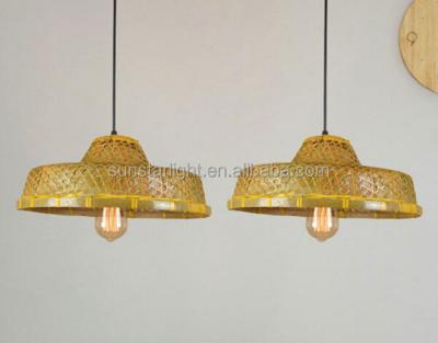 China Home Decorative Bamboo Hanging Light Hat Droplight Store Wooden Pendant Lighting / Hat Lamp for sale