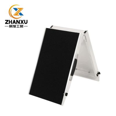 China Sustainable Aluminum Dog Loading Car Ramp for sale