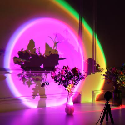 China New-designed Remote Projector Bedroom USB Sunset Lamp Sun Rainbow Sunset Projector Lamp Night Light Led Sunset Projection Lamp Sun for sale