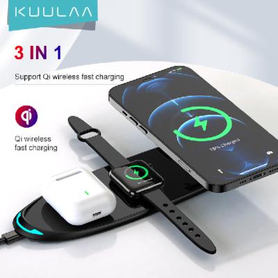 China Fanshion KUULAA 15W Qi Fast Charging Station 3 in 1 Wireless Charger for iPhone 12 for iwatch for Airpods for sale