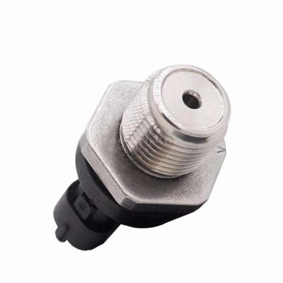 China FOR SINOTRUK Hot Selling Common Rail Pressure Sensor 0281006364 for sale