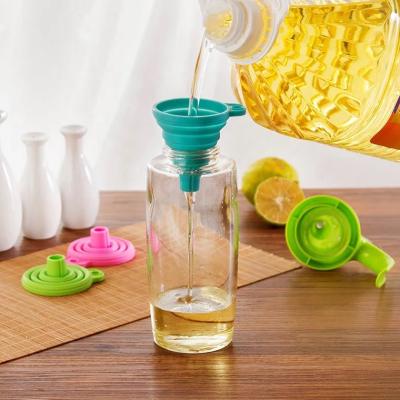 China Eco Sustainable Collapsible Silica Gel Point New Amazon Success Products Kitchen Accessories Oil Vinegar Water Seasoning Funnels for sale