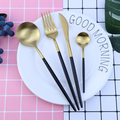 China Good Quality 304 Portugese Spoon Fork Viable Black Gold Tableware for sale