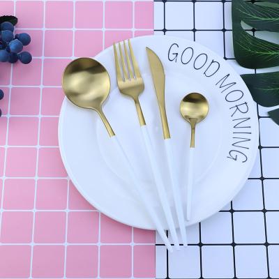 China Good Quality 304 Portuguese Spoon Fork Viable Platinum Tableware for sale