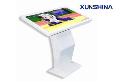 China Multimedia 43“ tribune alleen digitale signage Touch screenkiosk met 400nits Te koop