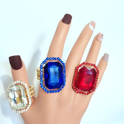 China New environmental friendly large retractable ring gemstone crystal glass jewelry square colorful female elastic ring for sale