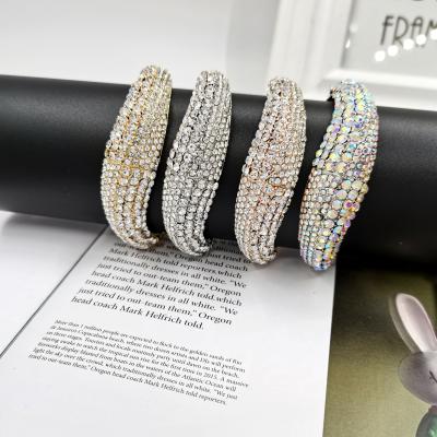 China 2020 High Quality Fashion Alloy Spring Wave Geometric Women's Jewelry Diamond Cuff Bracelet Lead Free Nickel Free Bangle Full for sale