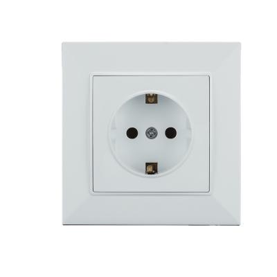 China Anti-fire ABS best selling goods using switch electrical socket to wall socket and 220v china switches for sale