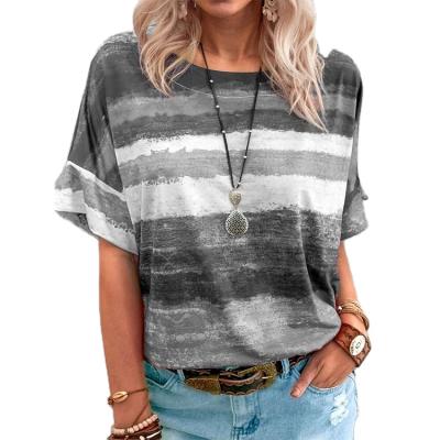 China The 2021 New Summer Color Contrast Gradient Casual Women's Breathable Short Sleeve T-shirts for sale