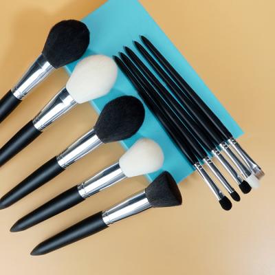 China Angular Blush Wholesale High Quality Luxury Professional Private Label Brush Makeup Brush for sale