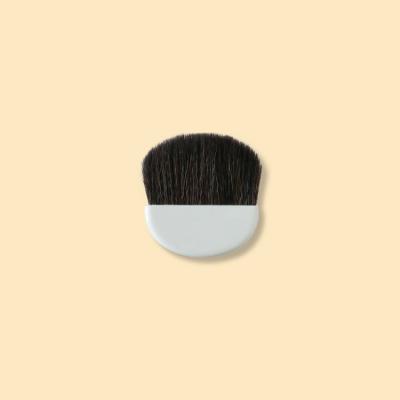 China Angular Blush Single Powder Makeup Brush Portable Soft Blush Brush for sale