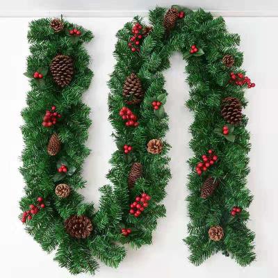 China Wholesale Artificial Christmas Garland Xmas Decoration Christamas Decoration with Pinecones and Red Berries for Doorway and Stair Ornaments for sale