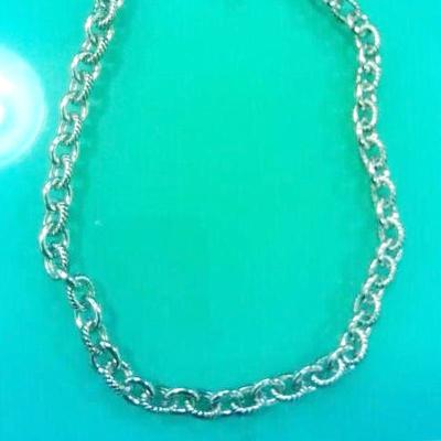 China (N-22) Fashion Jewelry Women' s Necklace Silver Plated Oval Link Chain 18 inches for sale